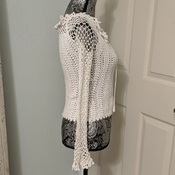 **Sold** Bebe white crochet beach top sz Small - Picture 4 of 5